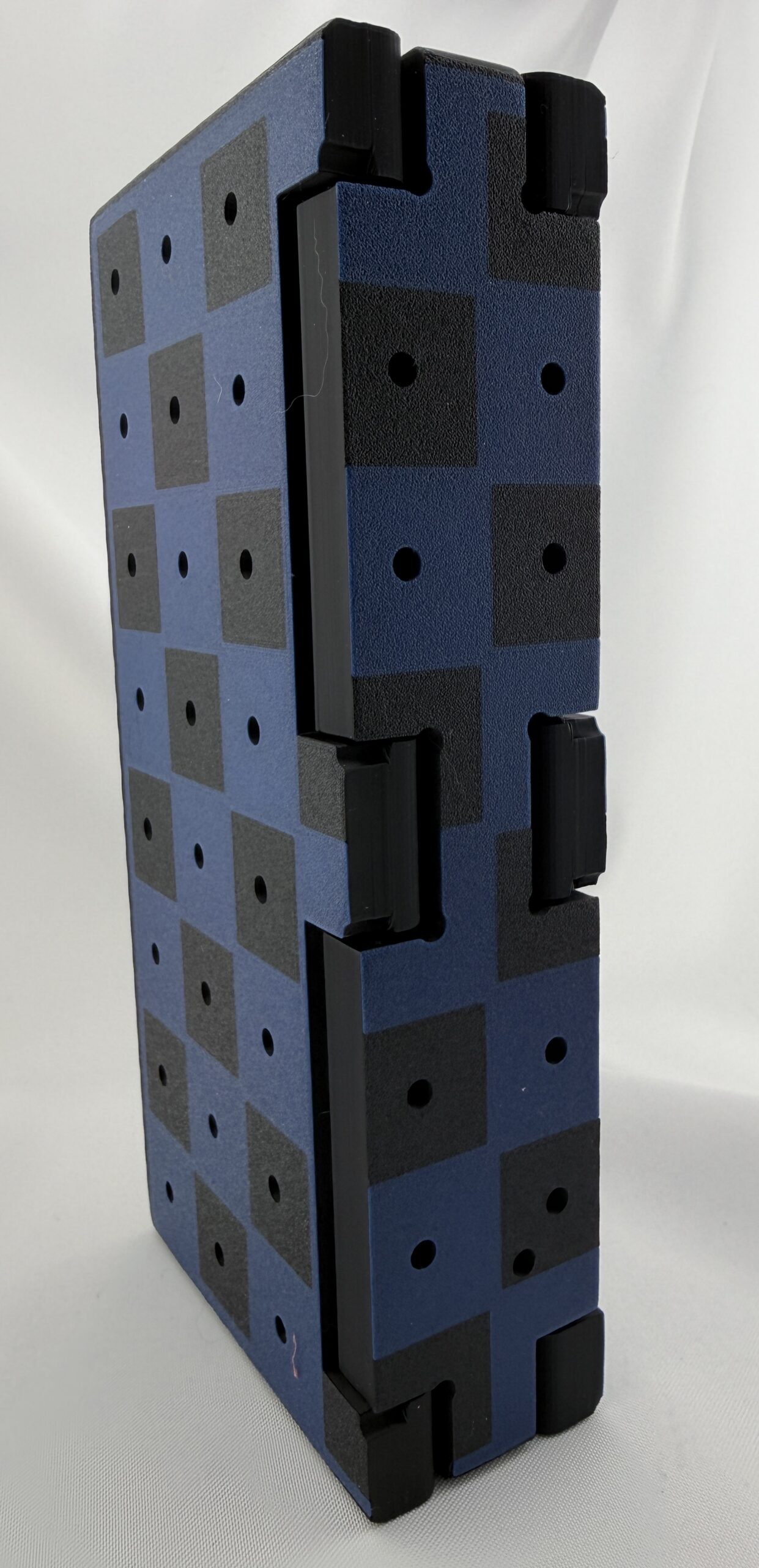 Ocean Kingdom Travel Chess Set – Foldable Marine Board, Magnetic Closure - Homemade 3D Printed - Image 3